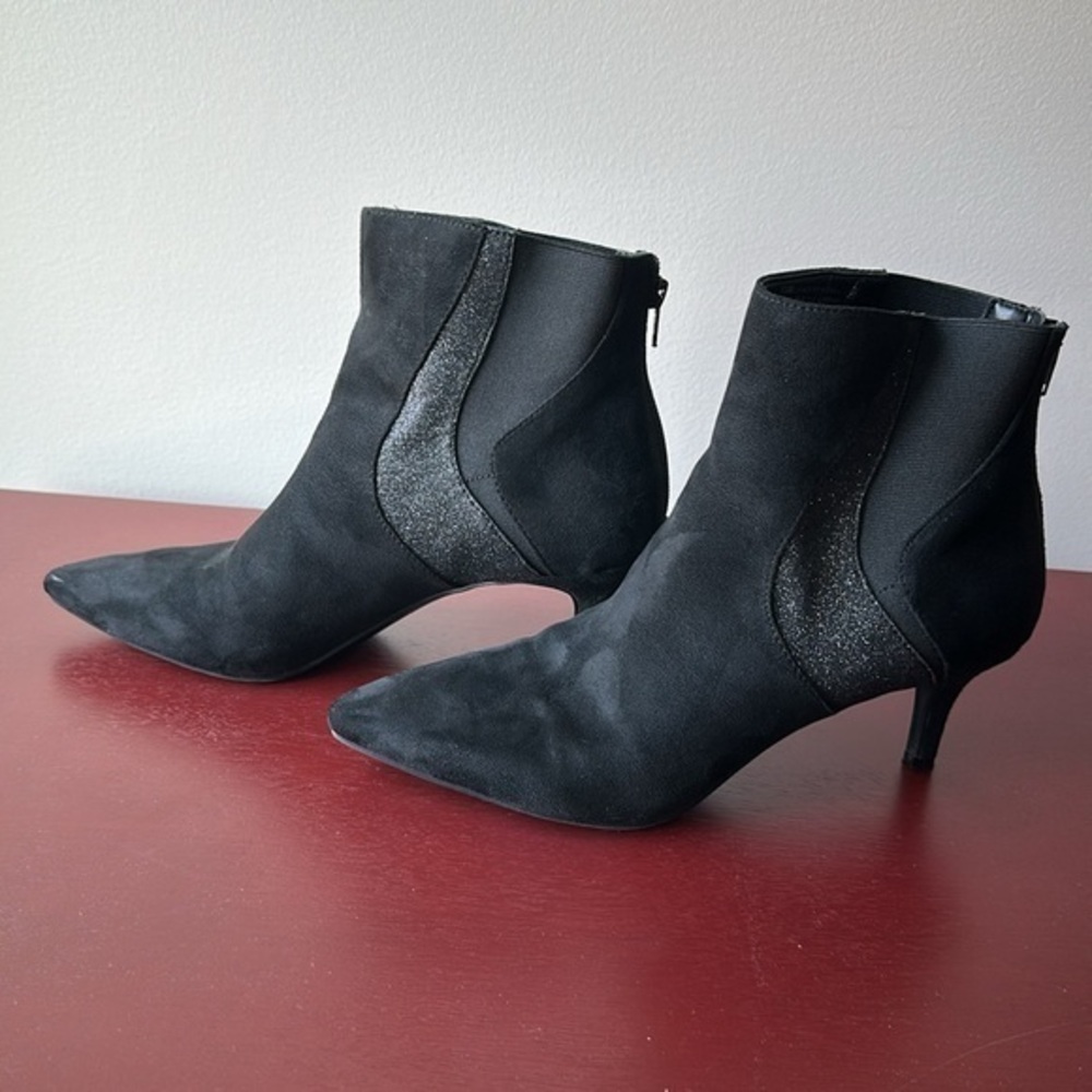 A2 by Aerosoles Black Booties with Glitter, Stretch and Suede Shoes Size 10